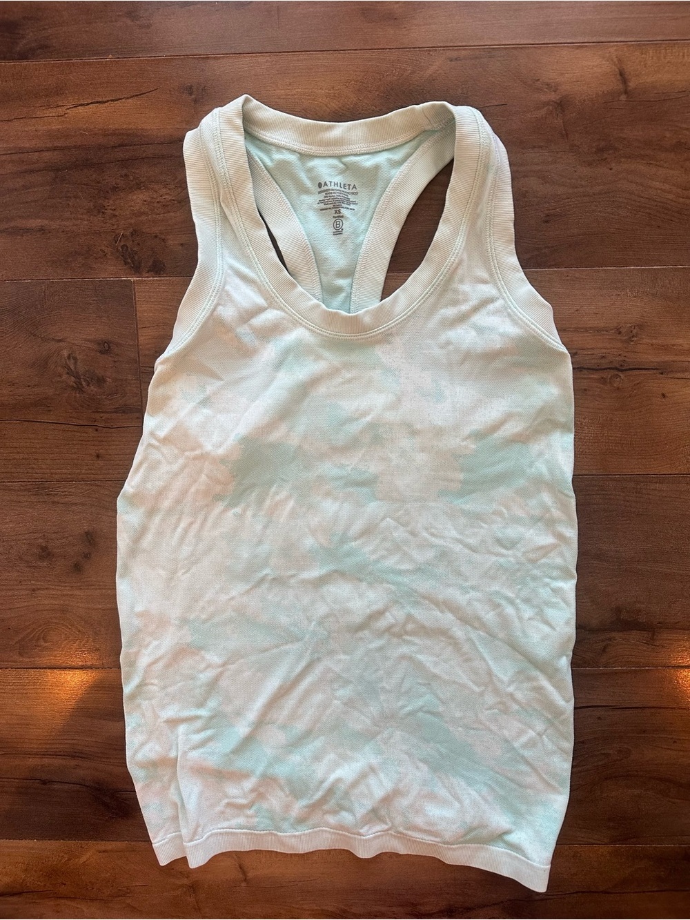 Athleta Tie Dye Racerback Tank Top XS Mint Green Yoga Workout Activewear